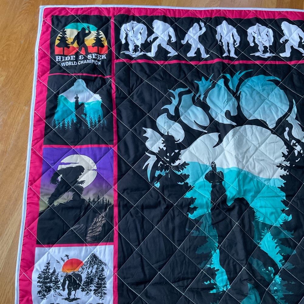 Bigfoot Themed Throw Blanket - Picture 2 of 6